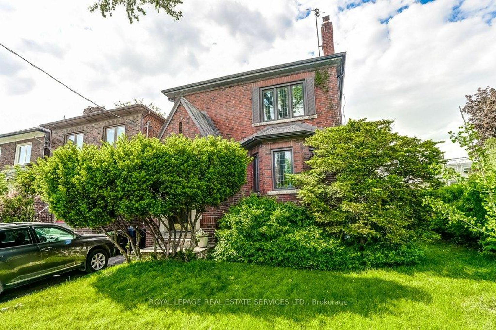 2 Larkin Avenue, Swansea, Toronto 