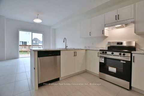 Photo 6 at 233 Prescott Drive, Stayner, Clearview