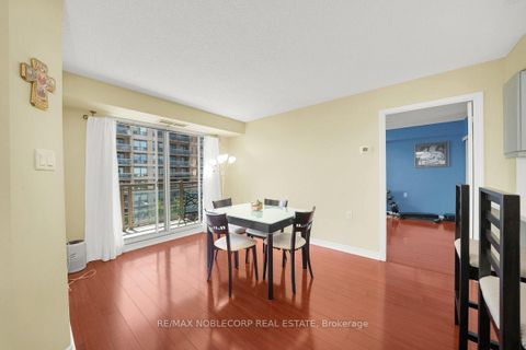 Photo 16 at 508 - 920 Sheppard Avenue W, Bathurst Manor, Toronto