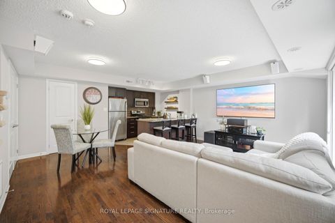 Photo 3 at 162 - 8 Foundry Avenue, Junction, Toronto