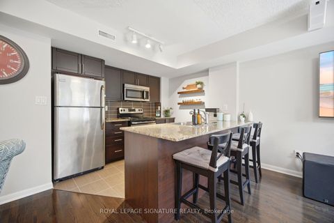 Photo 7 at 162 - 8 Foundry Avenue, Junction, Toronto