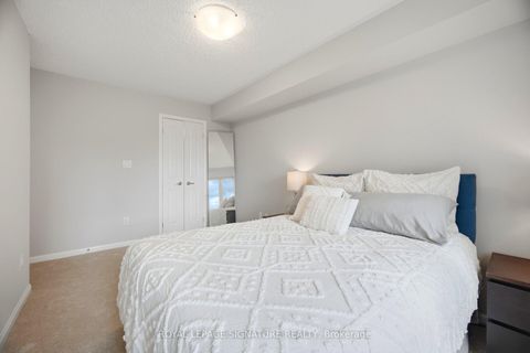 Photo 22 at 162 - 8 Foundry Avenue, Junction, Toronto