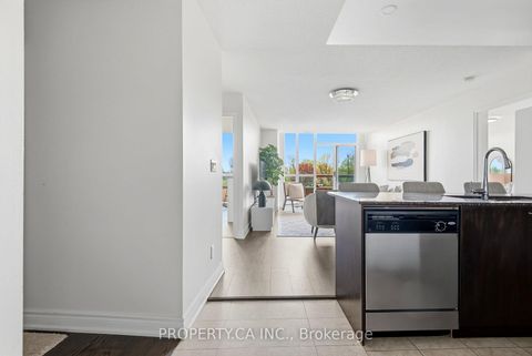Photo 6 at 307 - 509 Beecroft Road, Willowdale West, Toronto