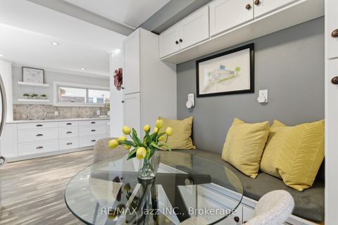 Photo 20 at 72 Cadillac Avenue S, Central, Oshawa