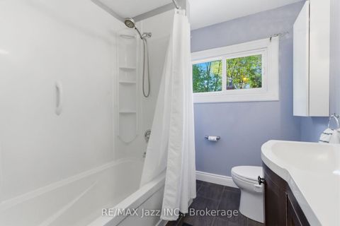 Photo 30 at 72 Cadillac Avenue S, Central, Oshawa