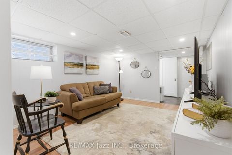 Photo 37 at 72 Cadillac Avenue S, Central, Oshawa