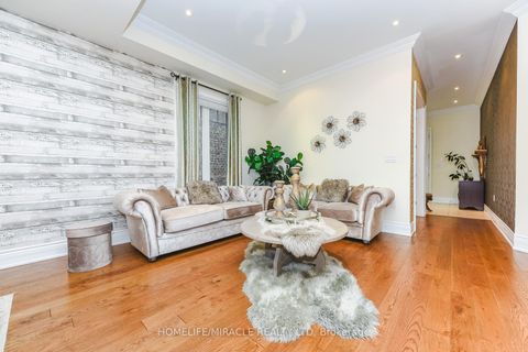 Photo 7 at 37 Venkata Drive, Kleinburg, Vaughan