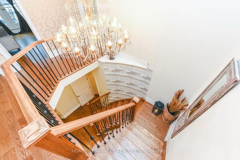 Photo 16 at 37 Venkata Drive, Kleinburg, Vaughan