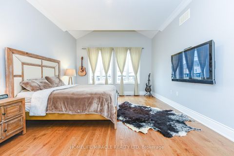Photo 22 at 37 Venkata Drive, Kleinburg, Vaughan