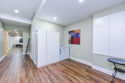 Photo 47 at 37 Venkata Drive, Kleinburg, Vaughan
