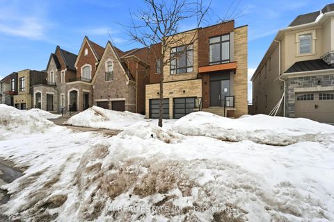 Photo 3 at 392 Farrell Road, Patterson, Vaughan