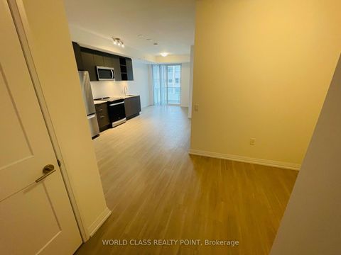 Photo 3 at 1114 - 50 Dunfield Avenue, Mount Pleasant West, Toronto