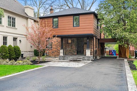 Photo 39 at 17 Old Oak Road, Kingsway South, Toronto