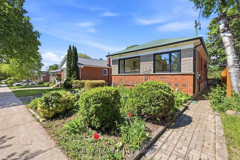 Photo 0 at 36 Vauxhall Drive, Dorset Park, Toronto