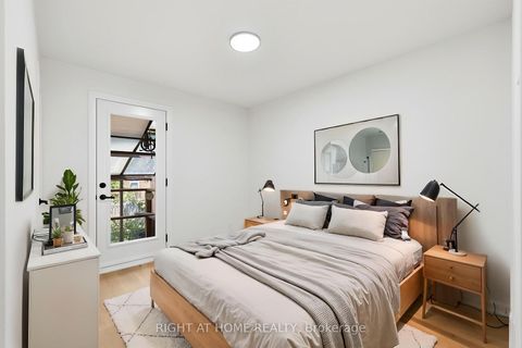 Photo 15 at 36 Vauxhall Drive, Dorset Park, Toronto