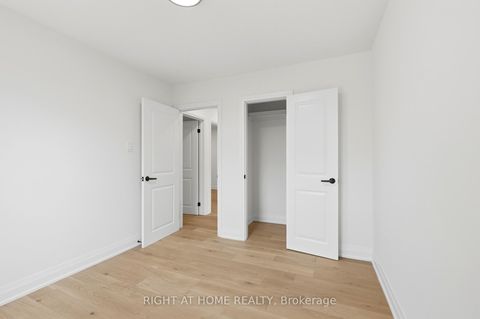 Photo 24 at 36 Vauxhall Drive, Dorset Park, Toronto
