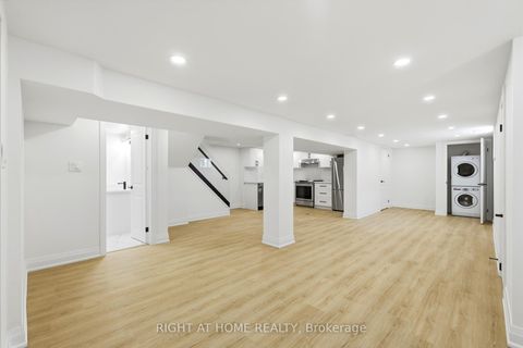 Photo 26 at 36 Vauxhall Drive, Dorset Park, Toronto
