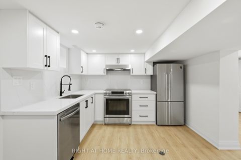 Photo 29 at 36 Vauxhall Drive, Dorset Park, Toronto