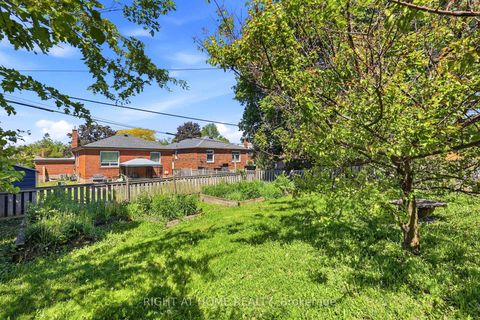 Photo 43 at 36 Vauxhall Drive, Dorset Park, Toronto