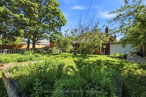 Photo 44 at 36 Vauxhall Drive, Dorset Park, Toronto