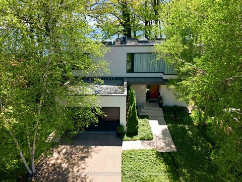 Photo 15 at 23 Crescentwood Road, Cliffside, Toronto