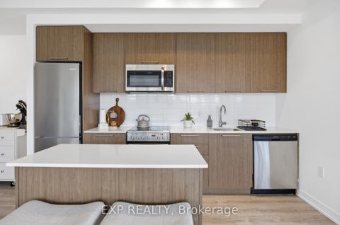 Photo 28 at 404 - 25 Neighbourhood Lane, Queensway, Toronto