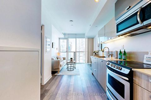 Photo 6 at 3603 - 290 Adelaide Street W, Waterfront Communities C1, Toronto