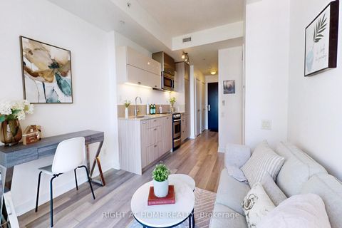 Photo 12 at 3603 - 290 Adelaide Street W, Waterfront Communities C1, Toronto