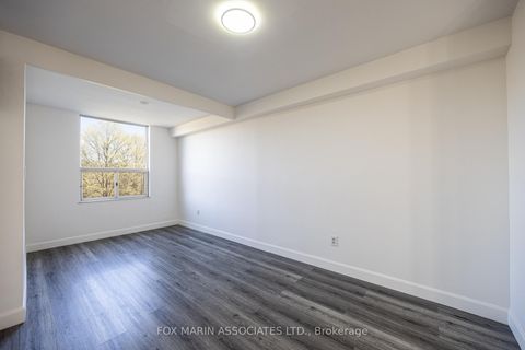 Photo 8 at 312 - 20 Edgecliff Golfway, Flemingdon Park, Toronto