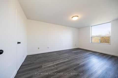 Photo 21 at 312 - 20 Edgecliff Golfway, Flemingdon Park, Toronto