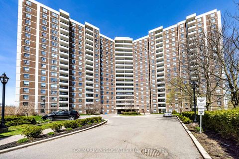 Photo 31 at 312 - 20 Edgecliff Golfway, Flemingdon Park, Toronto