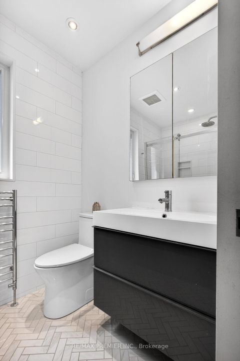 Photo 22 at 154 Fifth Street, New Toronto, Toronto