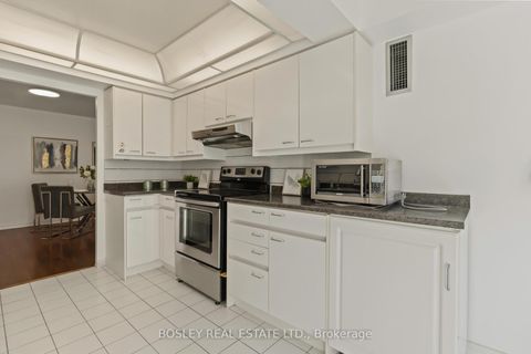 Photo 15 at 206 - 7250 Yonge Street, Yorkhill, Vaughan