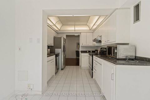 Photo 16 at 206 - 7250 Yonge Street, Yorkhill, Vaughan