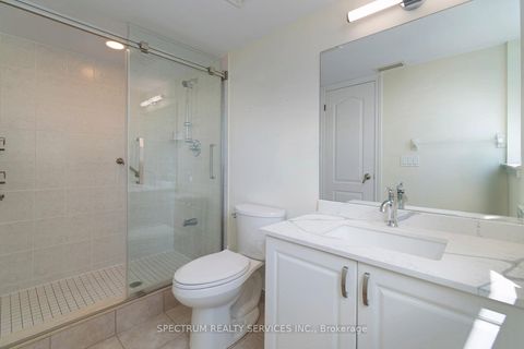 Photo 32 at 904 - 15 North Park Road, Beverley Glen, Vaughan