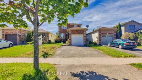 Photo 2 at 45 Athabaska Road, Holly, Barrie