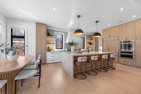 Photo 14 at 4 Pine Ridge Drive, Cliffcrest, Toronto