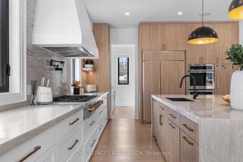 Photo 19 at 4 Pine Ridge Drive, Cliffcrest, Toronto