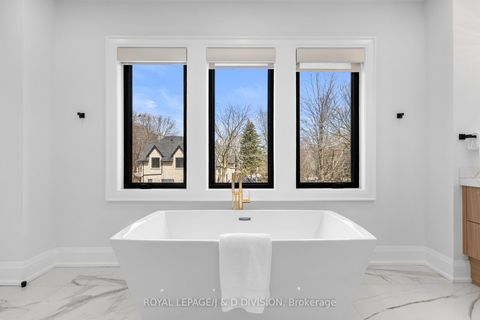 Photo 29 at 4 Pine Ridge Drive, Cliffcrest, Toronto