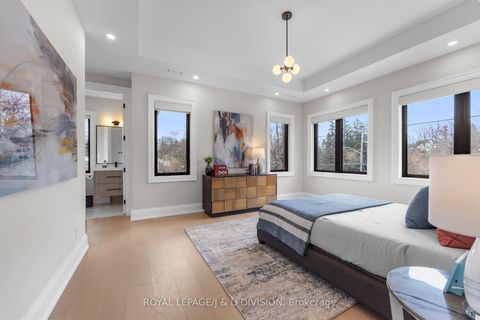 Photo 30 at 4 Pine Ridge Drive, Cliffcrest, Toronto