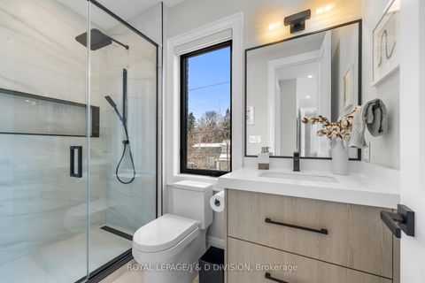 Photo 31 at 4 Pine Ridge Drive, Cliffcrest, Toronto