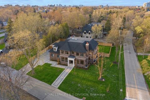Photo 44 at 4 Pine Ridge Drive, Cliffcrest, Toronto