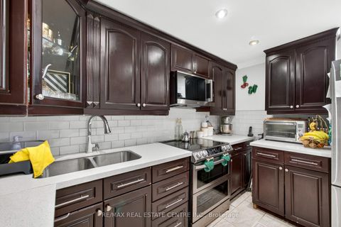 Photo 30 at 1708 - 320 Dixon Road, The Westway, Toronto