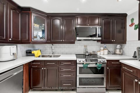Photo 31 at 1708 - 320 Dixon Road, The Westway, Toronto