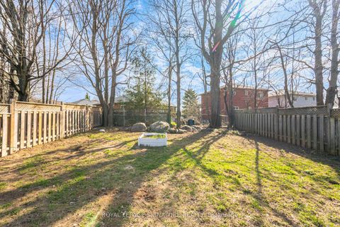 Photo 48 at 11 Wessenger Drive, Holly, Barrie
