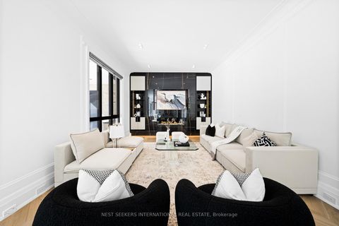 Photo 10 at 36 Waymar Heights Boulevard, Islington Woods, Vaughan