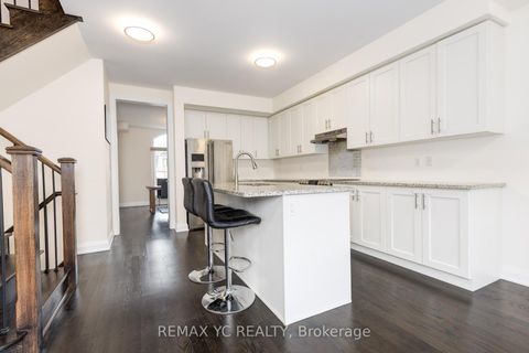 Photo 12 at 33 Duncombe Lane, South Richvale, Richmond Hill