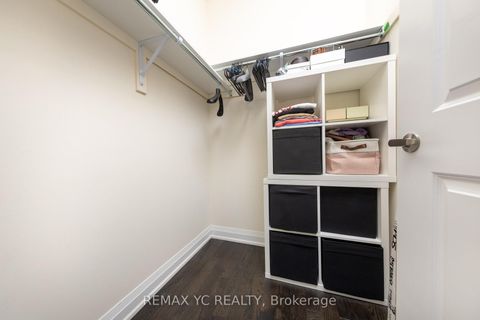 Photo 26 at 33 Duncombe Lane, South Richvale, Richmond Hill