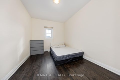 Photo 27 at 33 Duncombe Lane, South Richvale, Richmond Hill