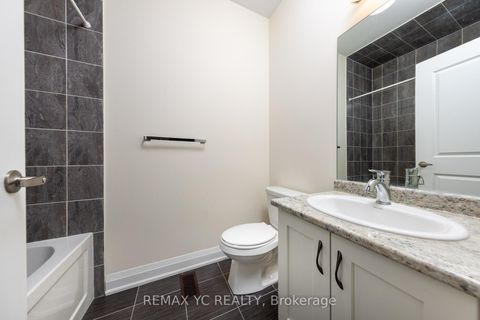 Photo 29 at 33 Duncombe Lane, South Richvale, Richmond Hill